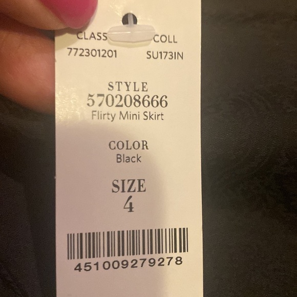 White House Black Market Black Flirty Mini‎ skirt Women’s size 4 NWT - Picture 5 of 8